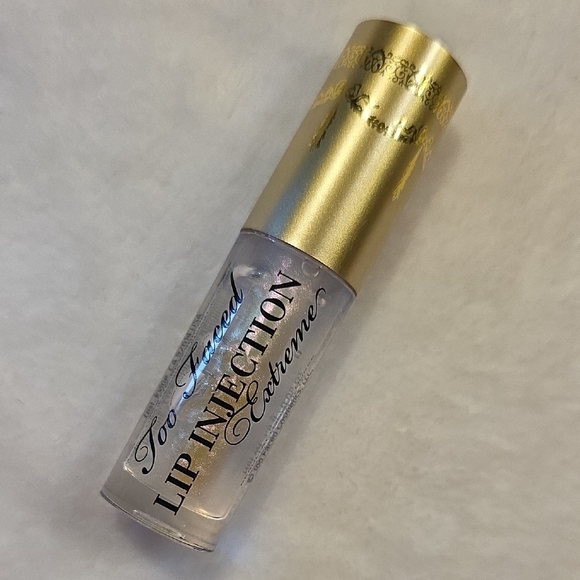 Too Faced Lip Injection Extreme Mini - Picture 4 of 6